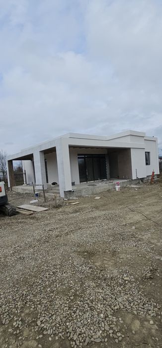 Casa de vanzare Tabarasti