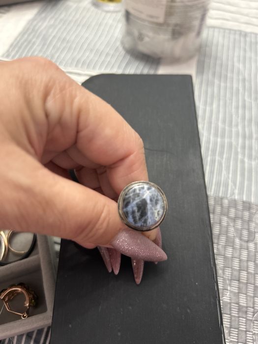 Часы кроьца серьги гвозди