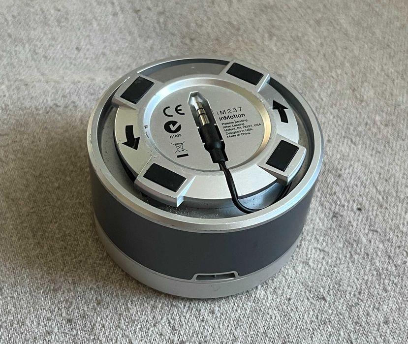 Difuzor portabil Altec Lansing iM-237 Orbit Ultra pentru playere MP3