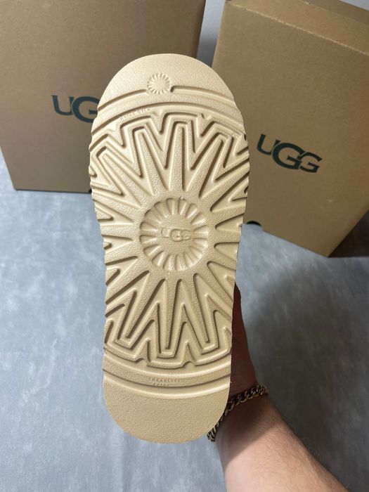 UGG Talisman Slipper
