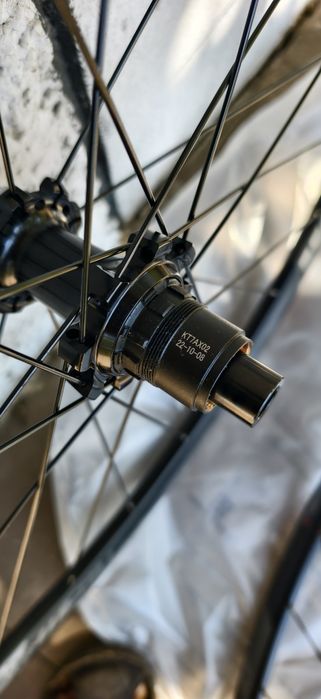 Капли VISION Wheelset TEAM 30 Disc Clincher XDR Black 12x100/12x142