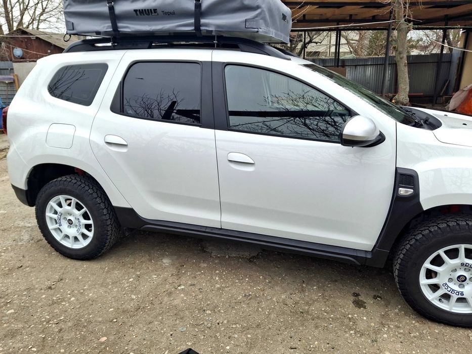 Dacia Duster 1,5 blue dci 4x4 tva deductibil