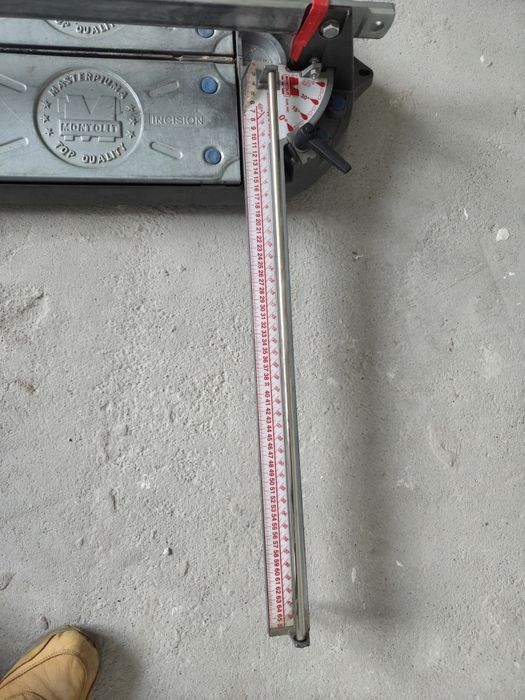 Masina gresie si faianta