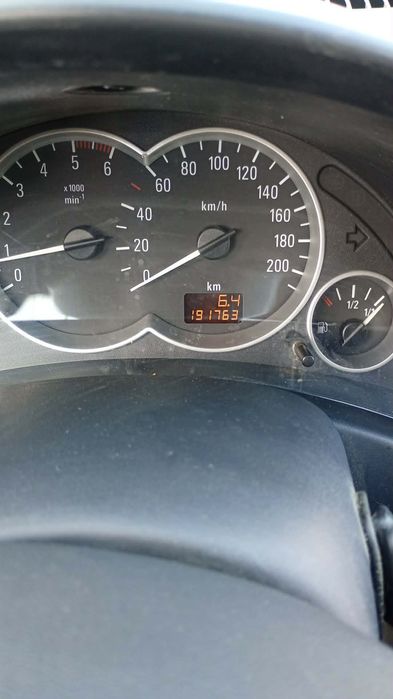 Vând Opel Corsa În Stare Buna