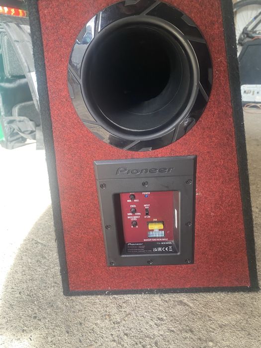Vand subwoofer amplificat pioneer 1300w
