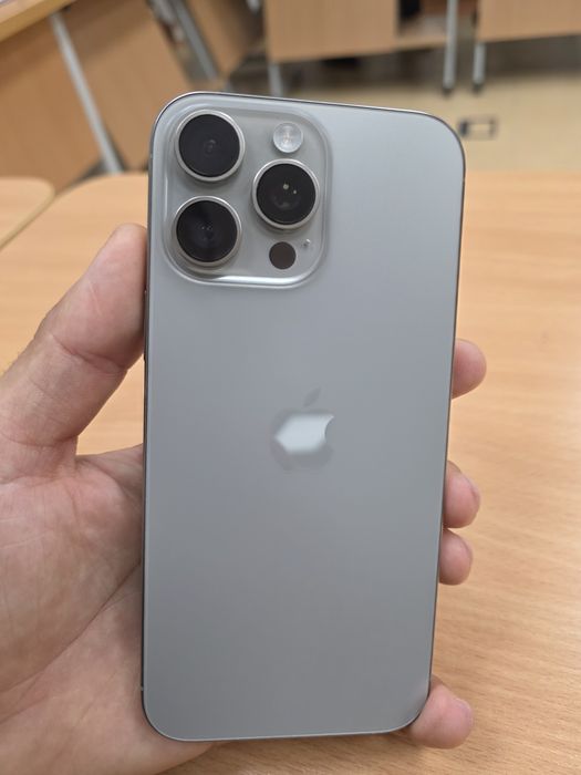 iPhone 16 pro max  256gb