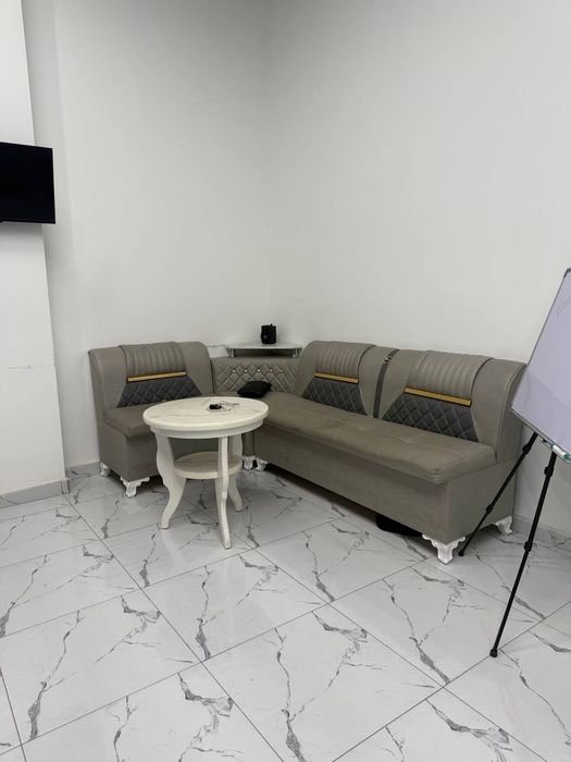 Salon jihozlari sotiladi