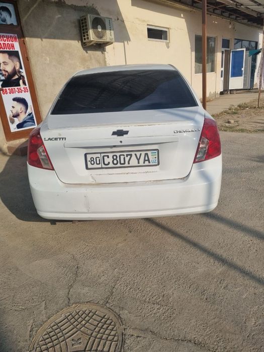chevralet lasetti  sotiladii