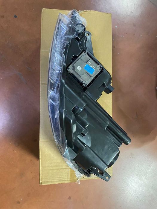 Жетур Х70 фара Jetour X70