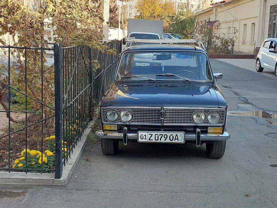 VAZ 2103 1975 — 3