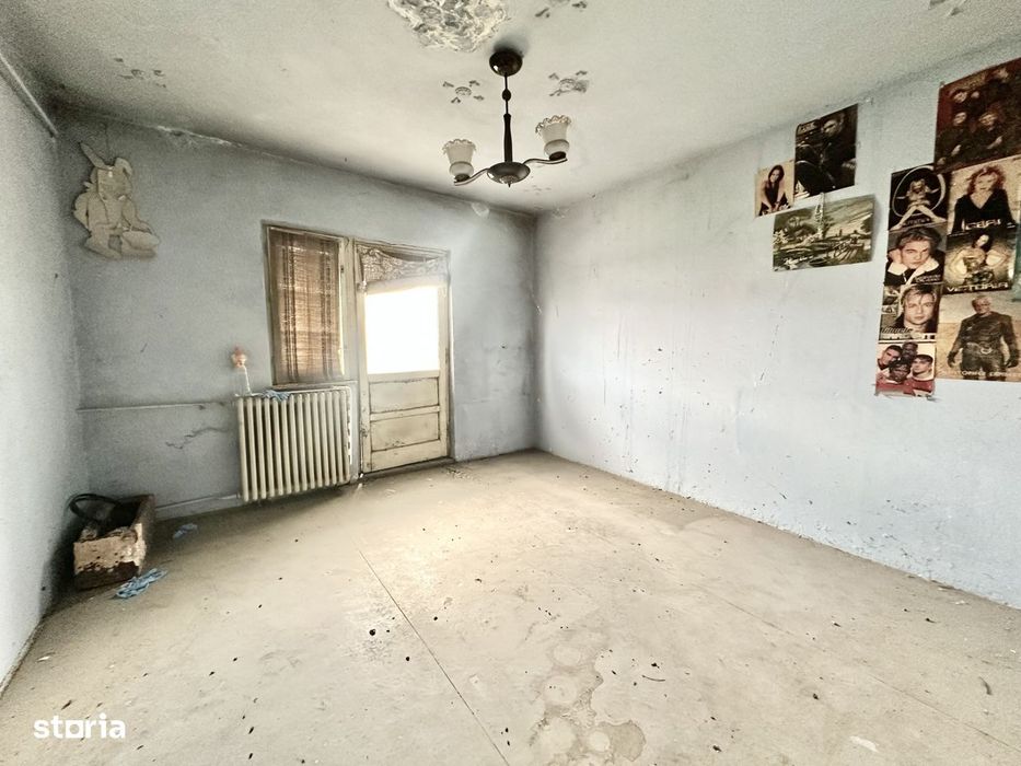 Apartament decomandat cu 3 camere si potential excelent – Zona Soare