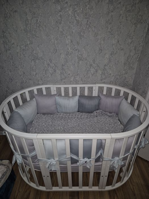 Продам манеж срочно