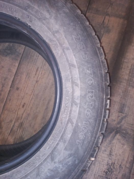 Продам шины нокиан