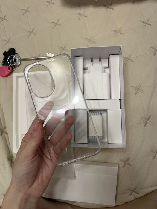 Продаю телефон HUAWEI NOVA 15