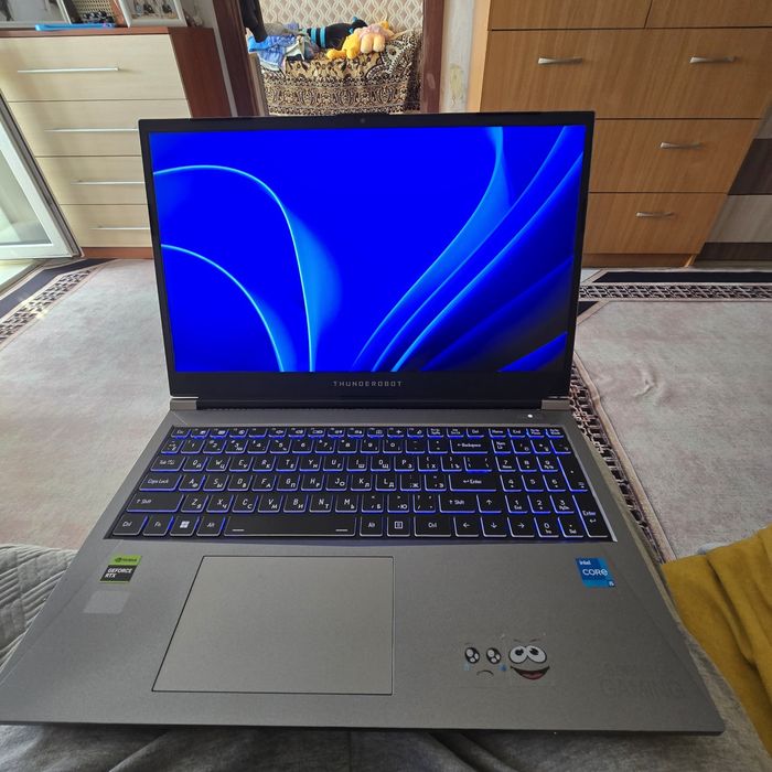 Продам ноутбук игровой