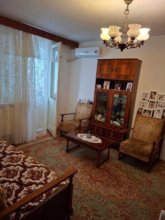 Proprietar, vând apartament 3 camere, etaj1