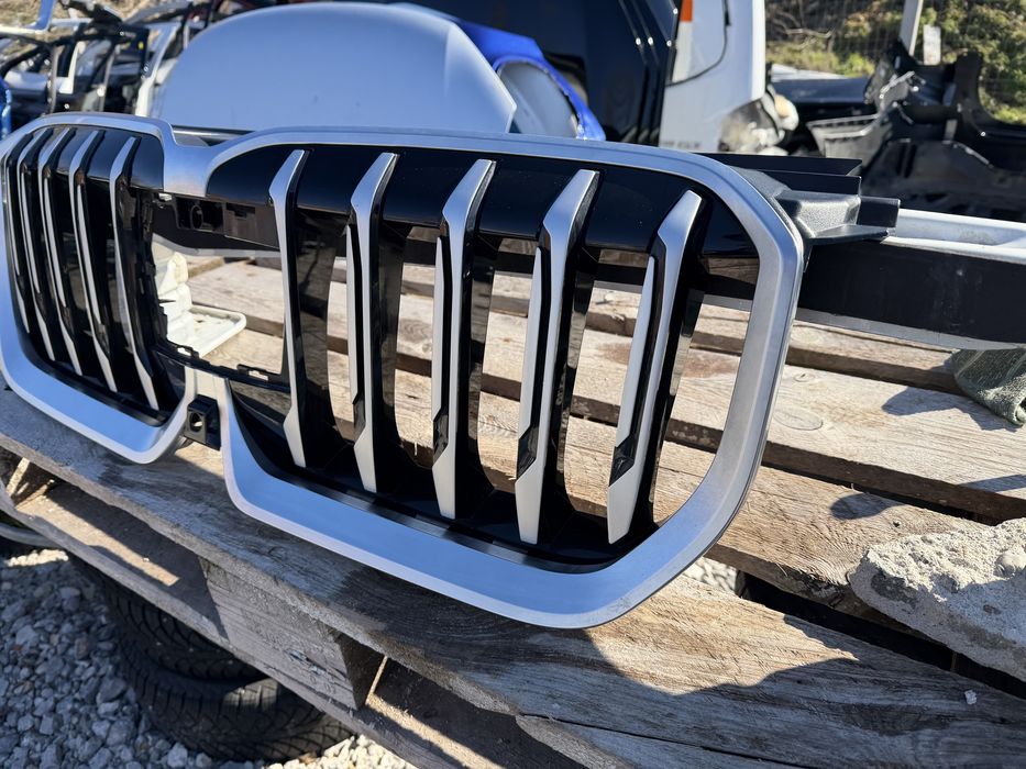 Решетка BMW X1 U11 U12