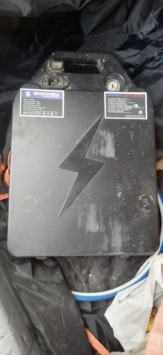 Acumulator scuter
