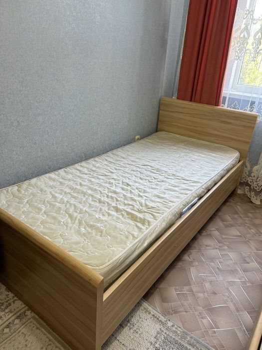 Мебель ( кроватка)