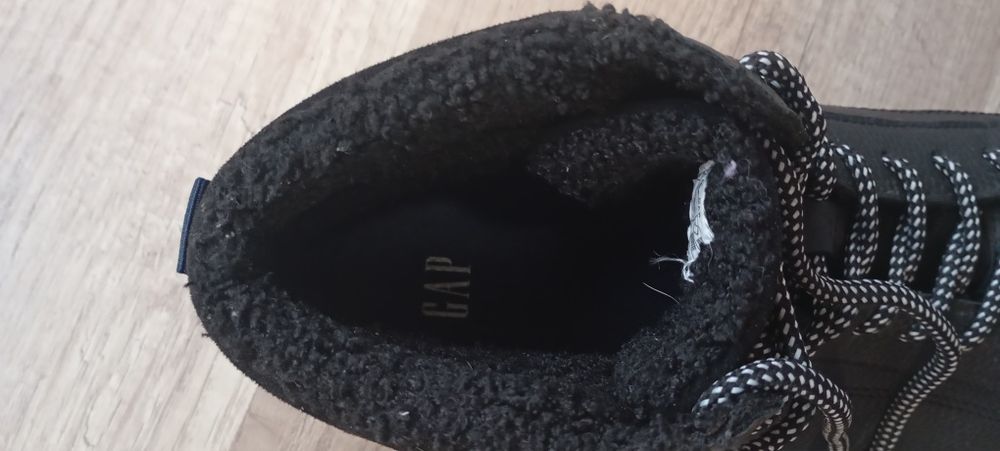 Зимни мъжки  обувки в перфектно състояние