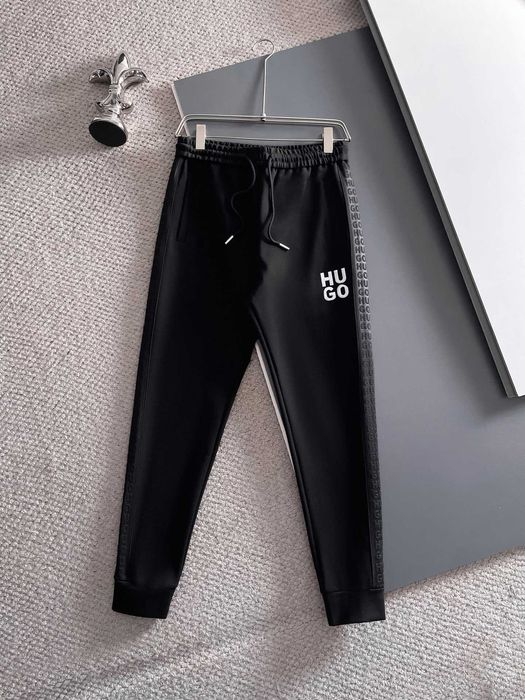 Aduc pe comanda Compleu HUGO orice model