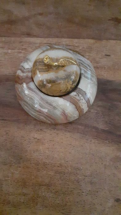 антикварно слонче и други от мраморен Оникс