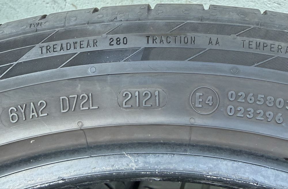 4бр 245/45/19 на 6мм с 21дот Континентал