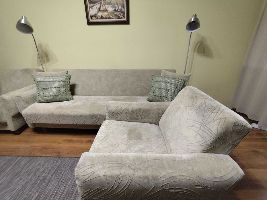 Диван,с фунция за спане и два фотьойла