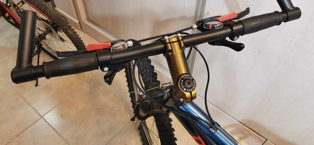 Bicicleta DHS+ Shimano