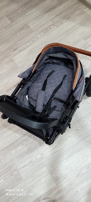 Детская коляска .