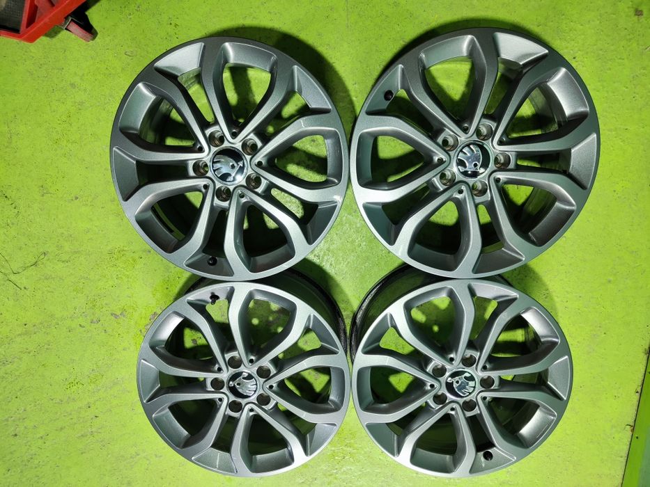 17 5x112 Skoda лети джанти 5х112 шкода