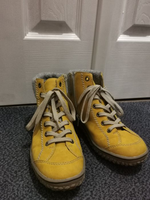 Ghete Reiker din piele