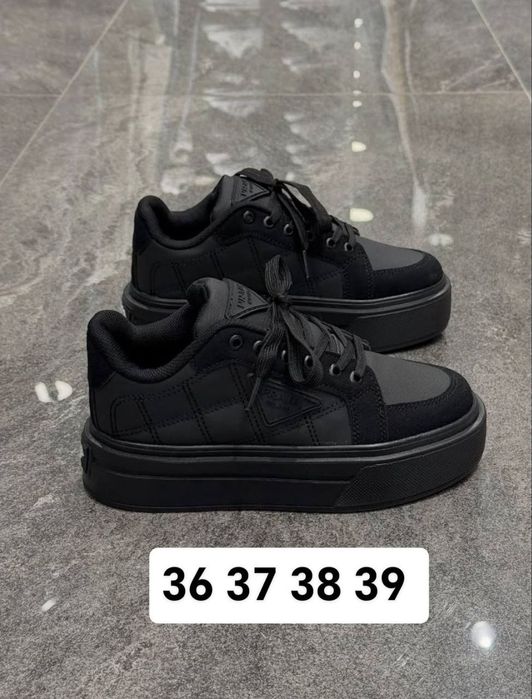 Adidași pentru femei