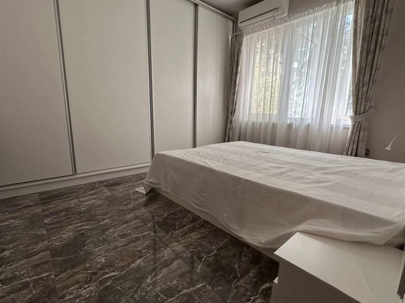 Дава се под наем Двустаен апартамент в София, Лозенец - 89 кв.м за 1149 € - Снимка #5