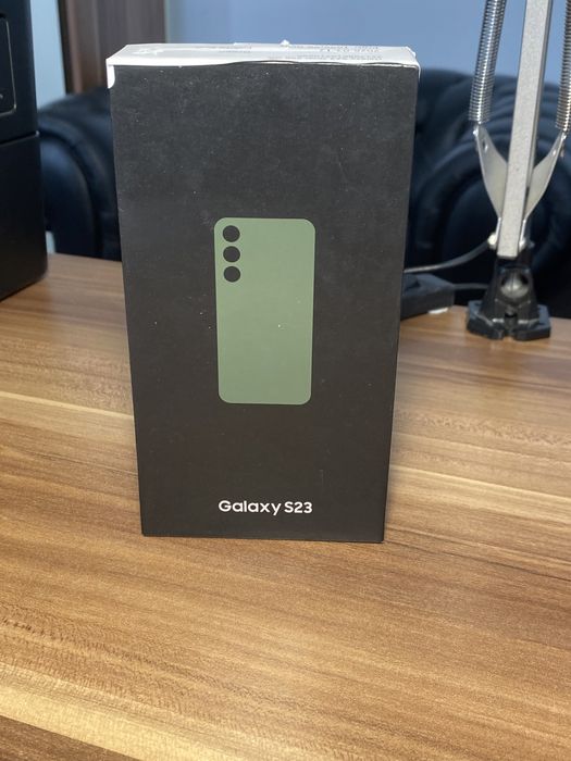 Samsung Galaxy s23• 256 GB • Green