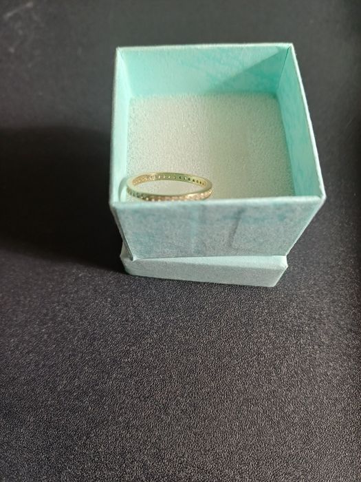 Inel de aur galben de 14 k model tenis