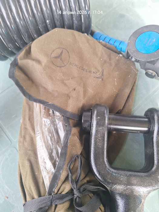 Комплект ключове, тегкич и кабел за ауфлига Мерцедес Актрос