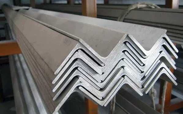 Уголок металлический 63*63 мм