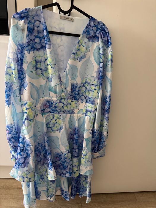 Рокля Avin М размер