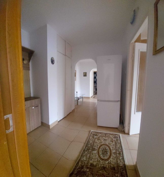 Apartament 3 camere Micro 21, etaj 2 4