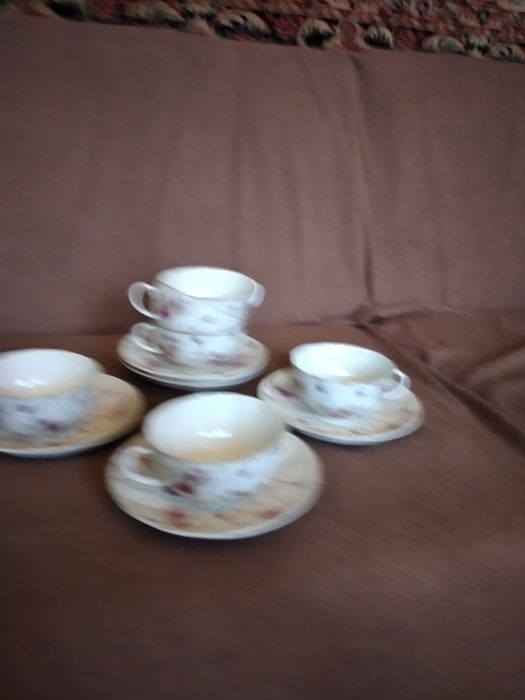 Чашки.чайные..лфз: 2 000 000 сум - Посуда / кухонная утварь Ташкент на Olx