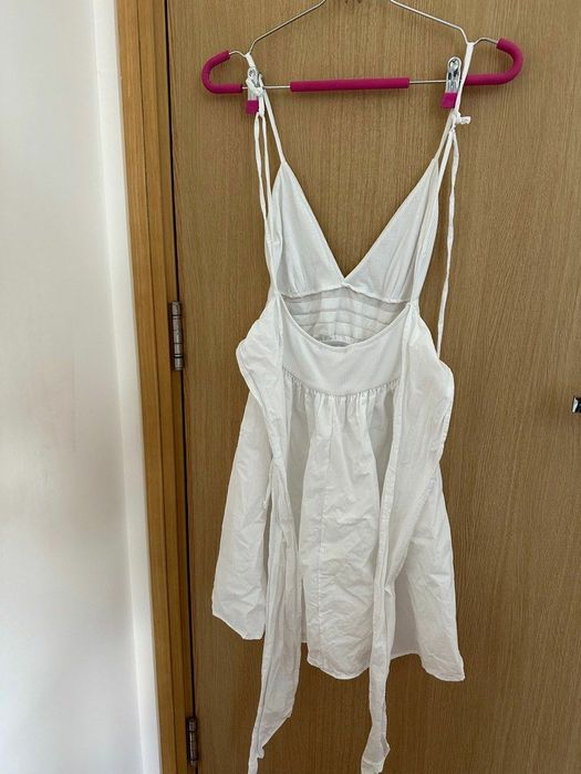 Бяла плажна рокля Зара