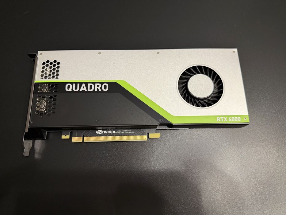Placa video Nvidia Quadro RTX 4000 8GB, GDDR6 , 256 bit, noua !