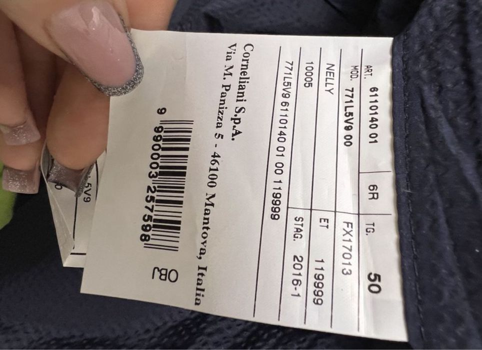 geaca corneliani de fas