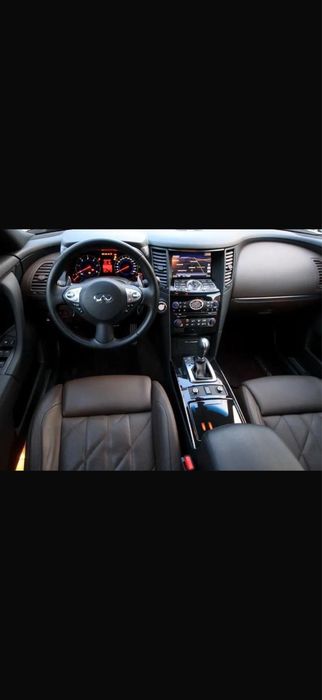 INFINITY  FX 3.0  V 6 Diesel  238 CP 2011 Automata