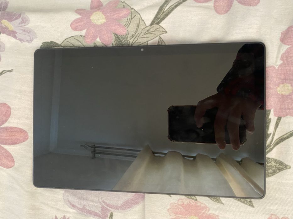 Продам планшет  Самсунг Таб 7