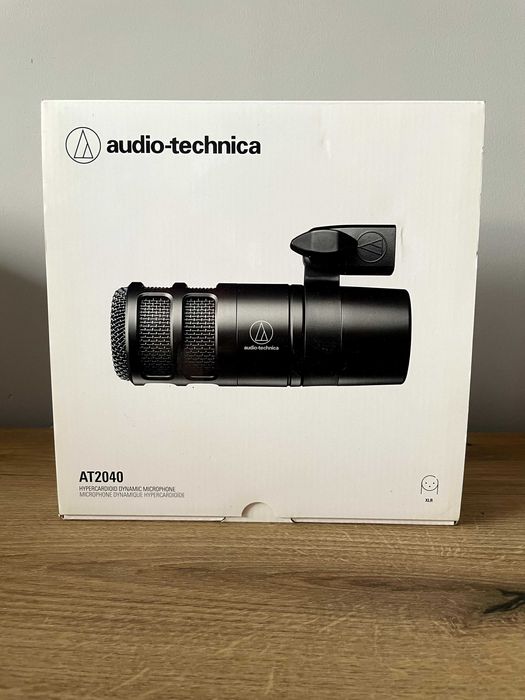 Audio-Technica AT2040 + M-Audio M-Track Solo + стойка