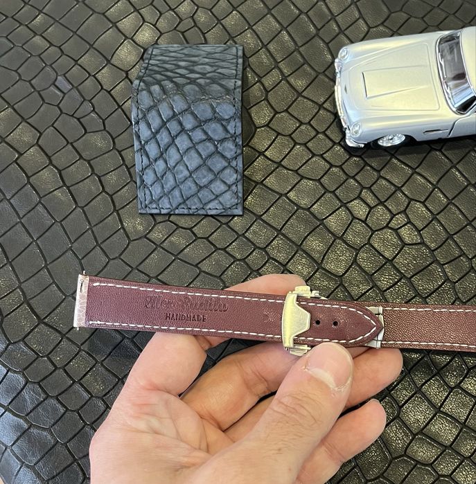 Superba curea pentru ceas din piele de strut handmade