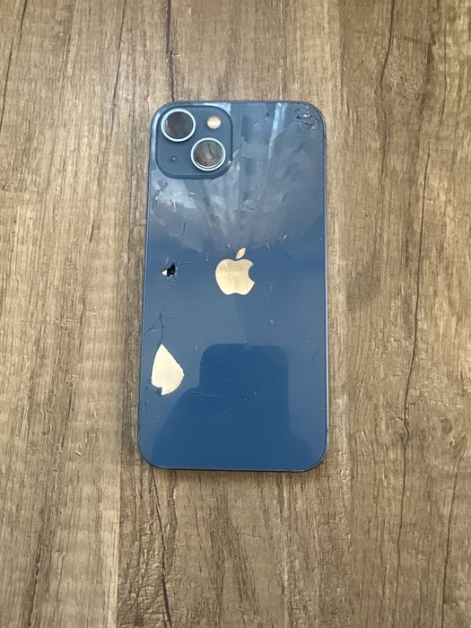 vand iphone 13 normal pentru piese