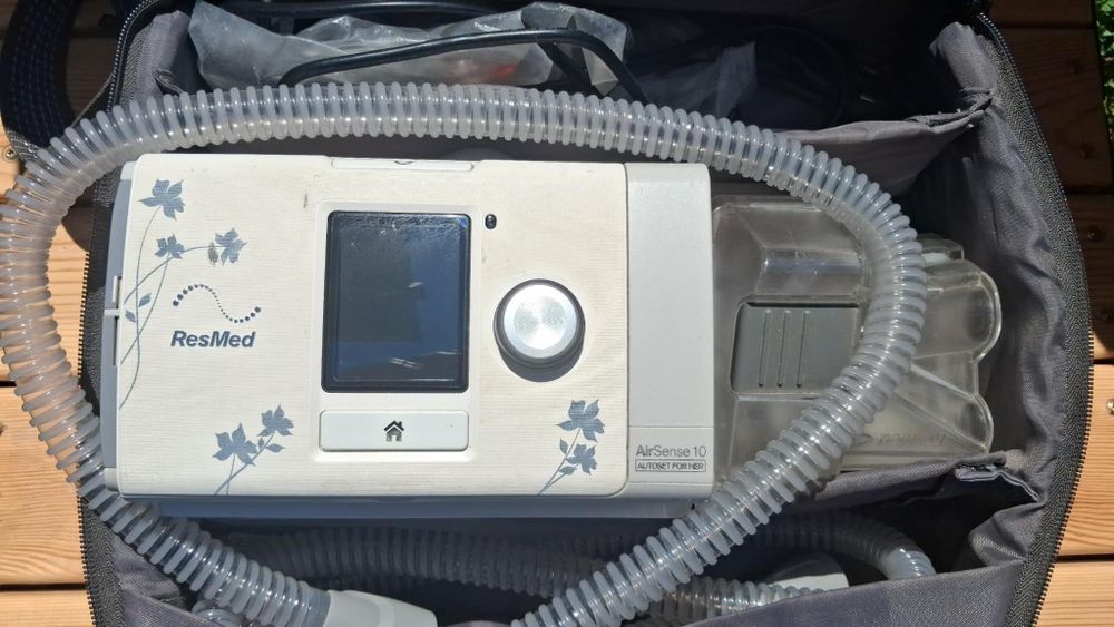 Автоматичен СРАР апарат ResMed AirSense 10 AutoSet For Her с автоматично проследяване